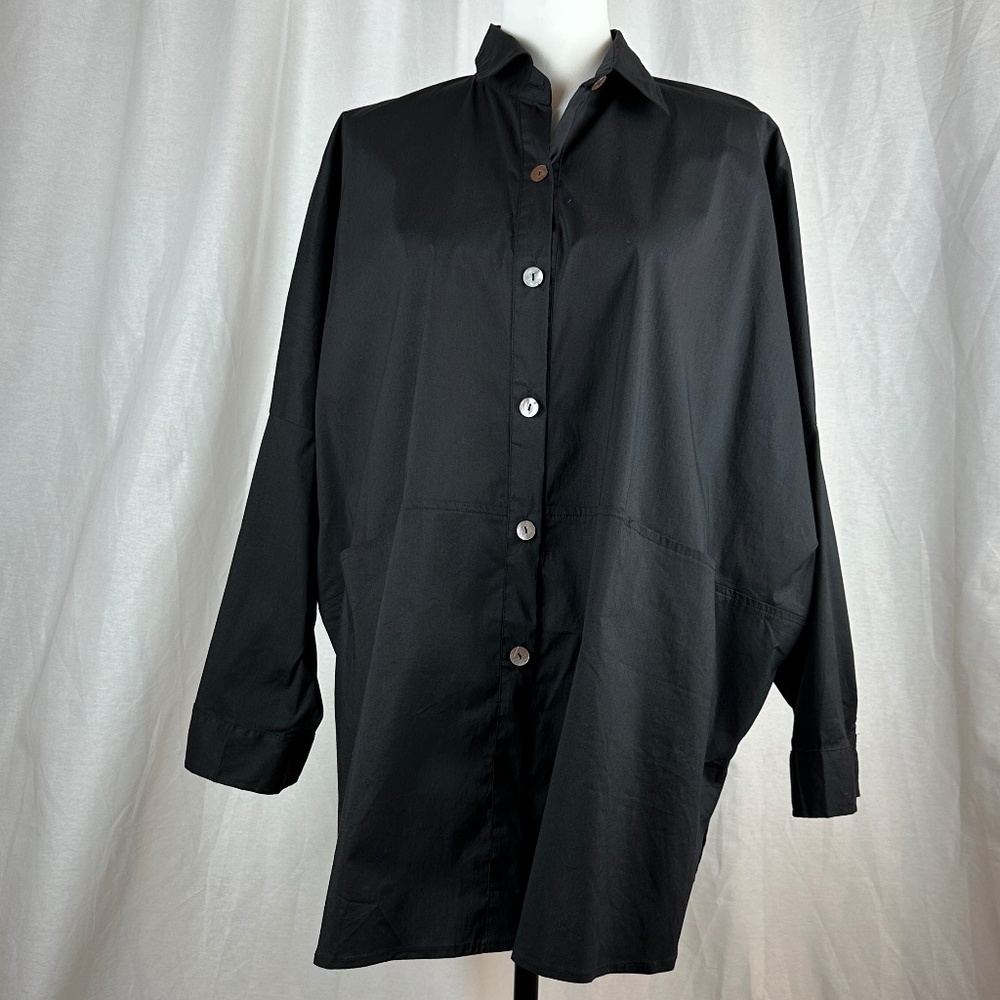 Nanami Black Shirt